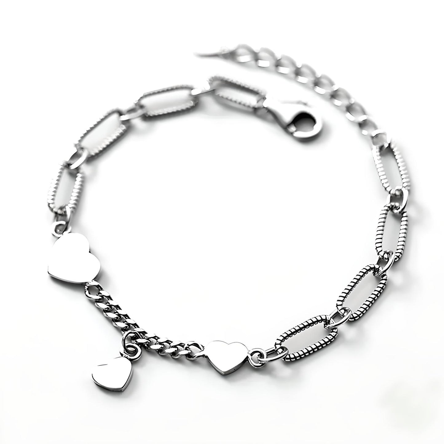 Love Heart Link Chain Bracelet - Mia Ishaaq