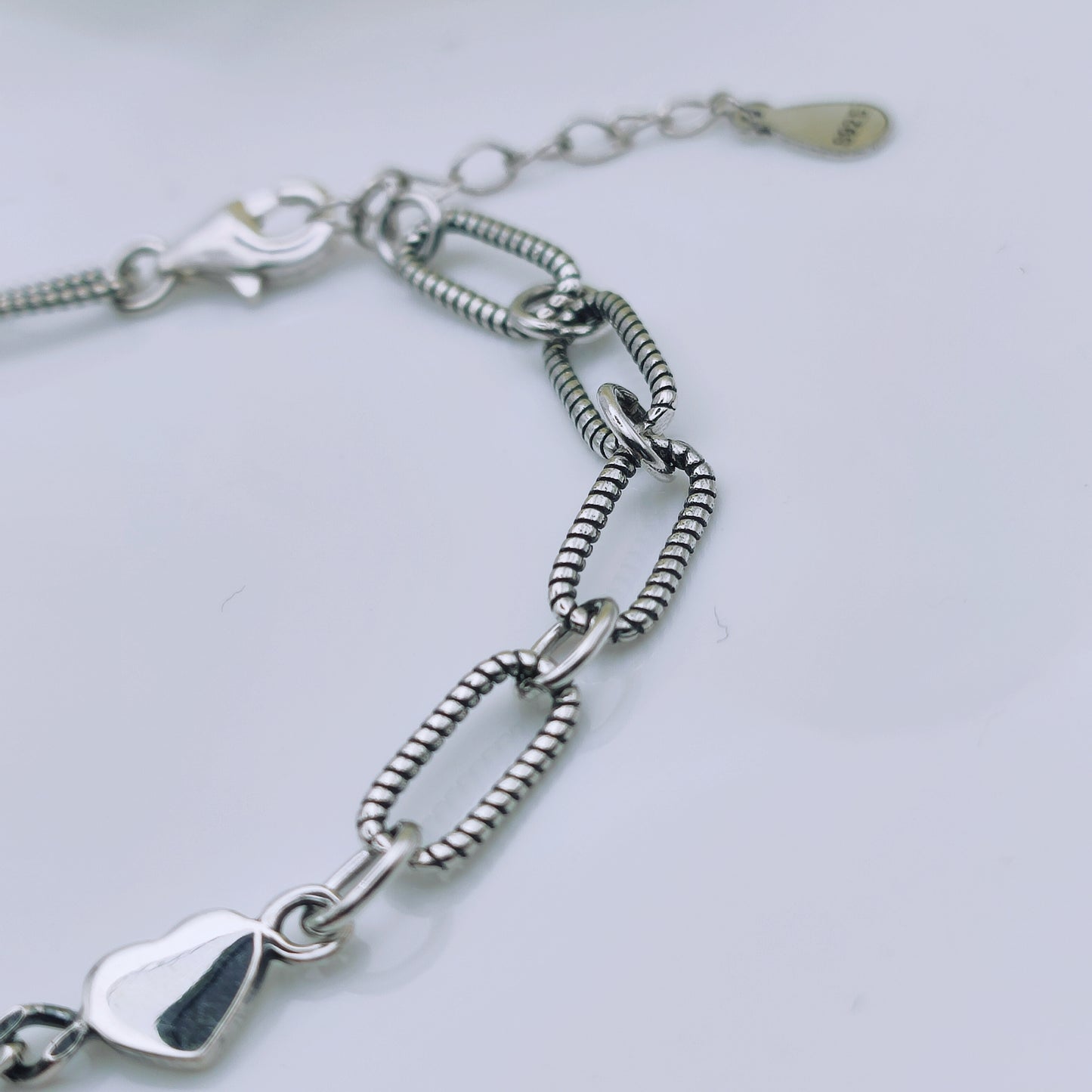 Love Heart Link Chain Bracelet - Mia Ishaaq