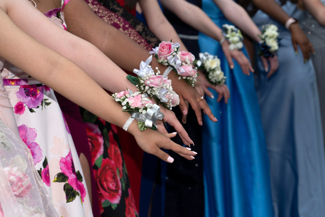 how to be the queen of your prom night - Mia Ishaaq