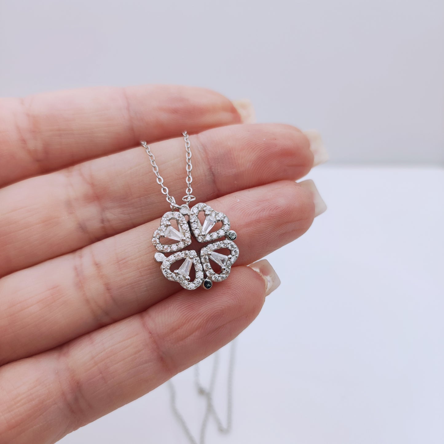 925 sterling silver good luck heart shape clover magentic necklace in silver with cubic zirconia - Mia Ishaaq