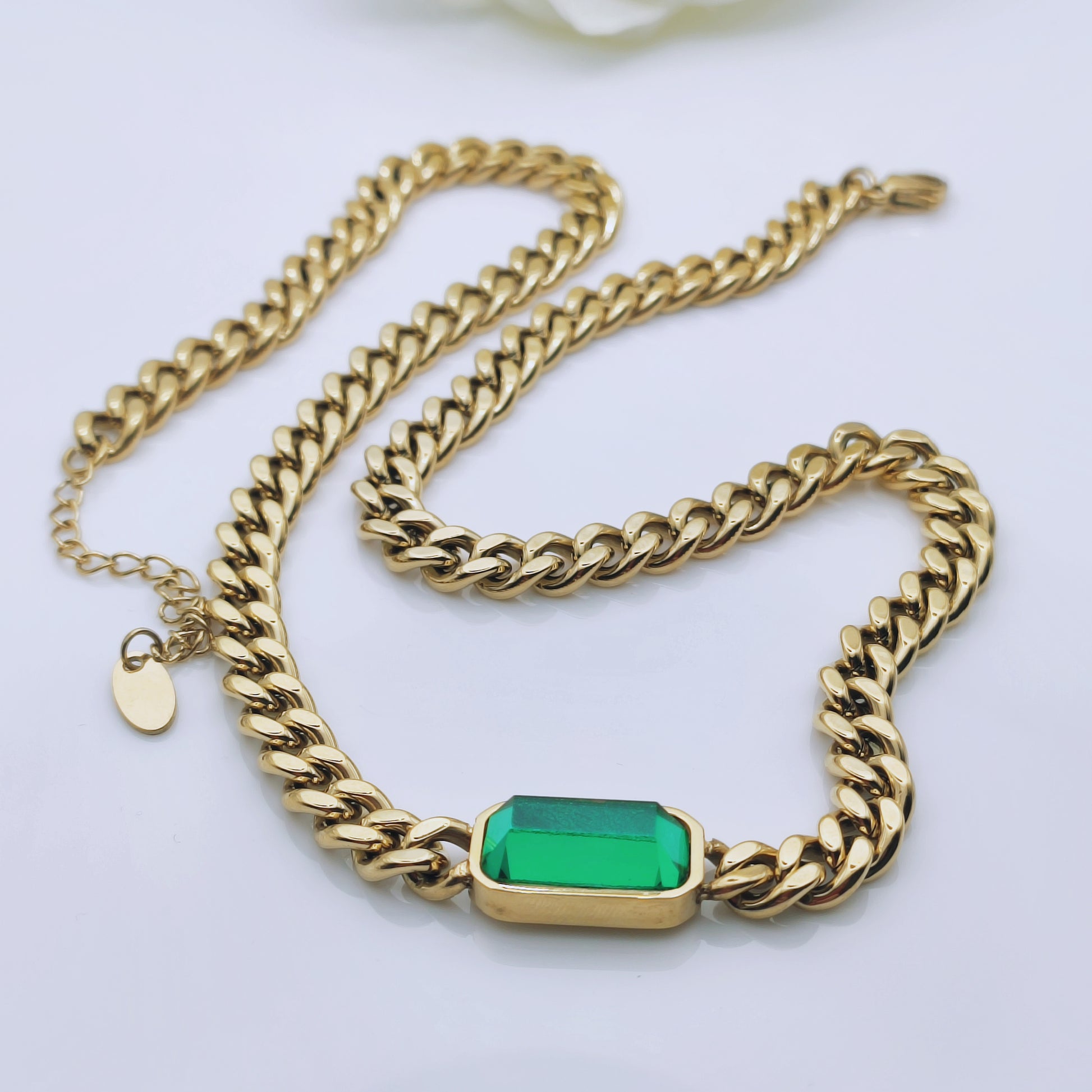 18k gold plated stainless steel vintage green stone choker necklace - Mia Ishaaq