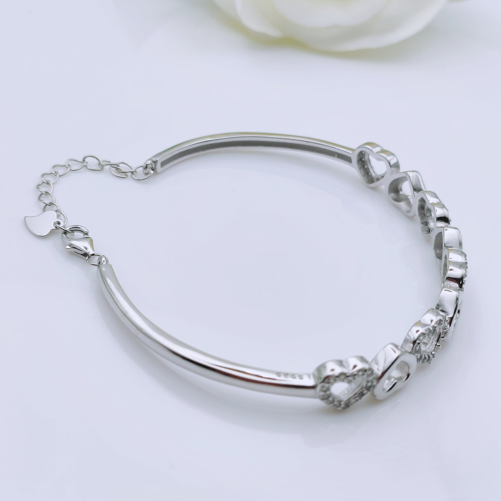 925 sterling silver adjustable heart bangle bracelet - Mia Ishaaq