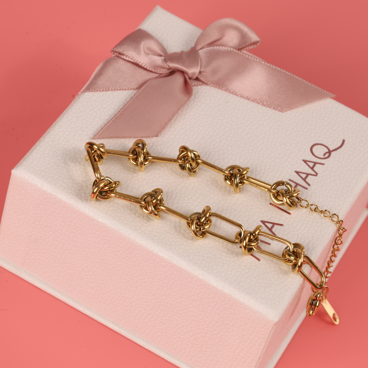 Knot Link Chain Bracelet