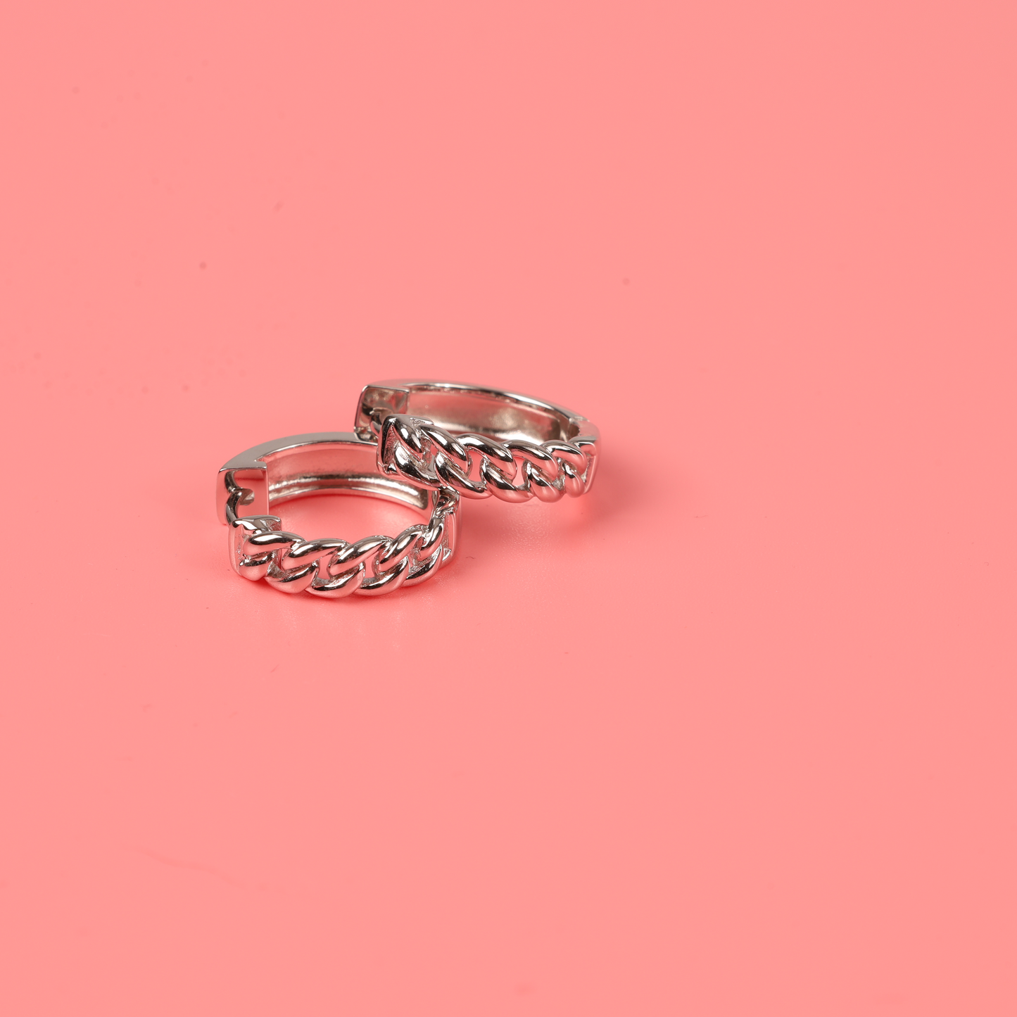 Chain Link Retro Hoop Earrings