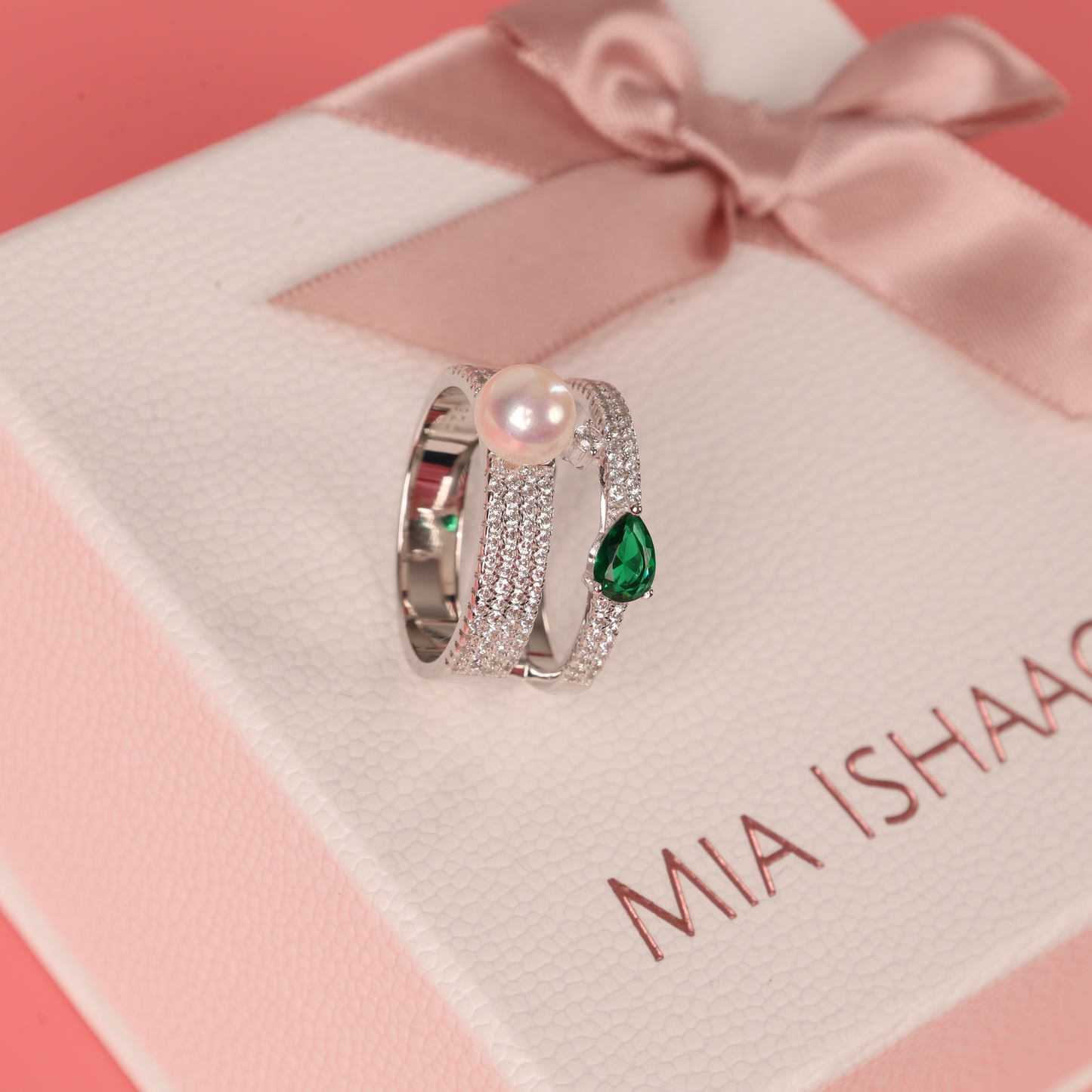 Green Cubic Zirconia Pearl Ring