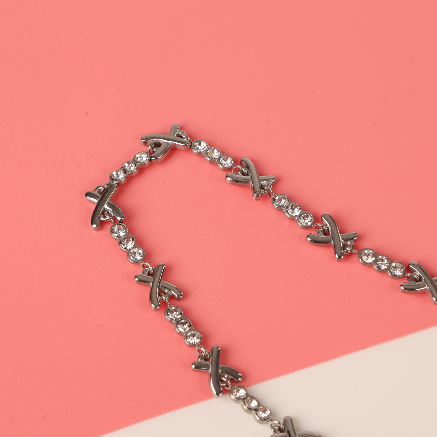 Gemma Owen xo crystal cross choker necklace in silver - Mia Ishaaq