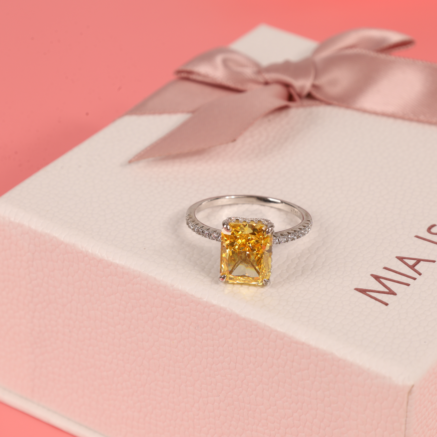 sterling silver white gold yellow crushed ice diamond princess cut engagement ring - Mia Ishaaq