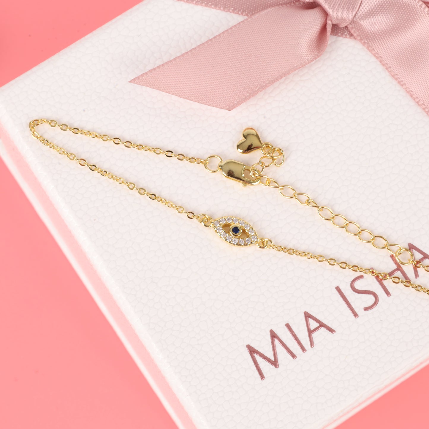 Dainty Evil Eye Elegance Bracelet - Gold