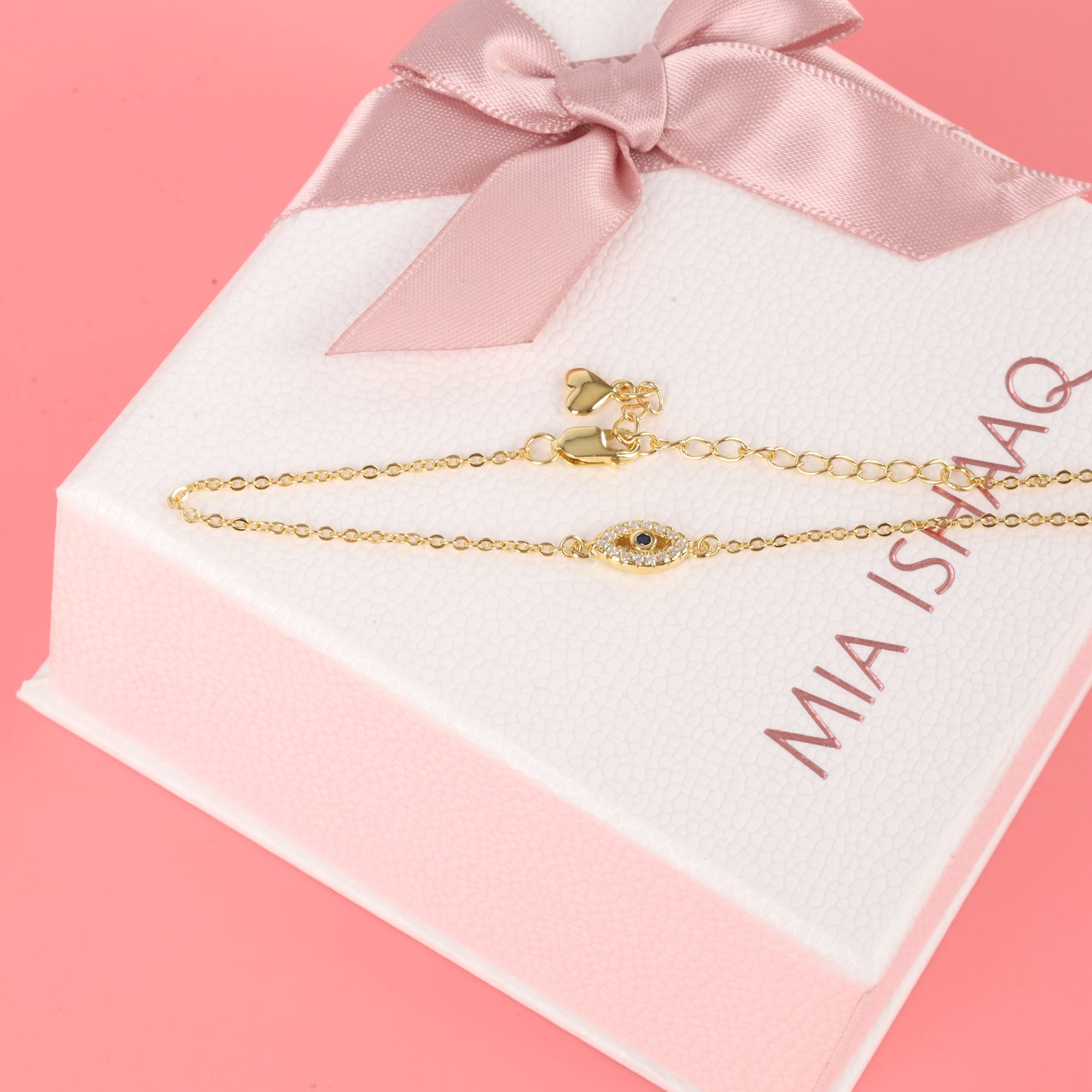 Dainty Evil Eye Elegance Bracelet - Gold