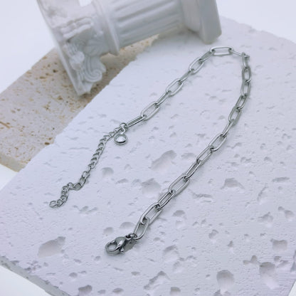 Stainless steel waterproof water-resistant non-tarnish silver classic link chain bracelet - Mia Ishaaq