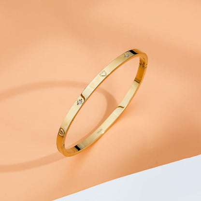 Gold guiding heart polaris north star bangle bracelet for women - Mia Ishaaq