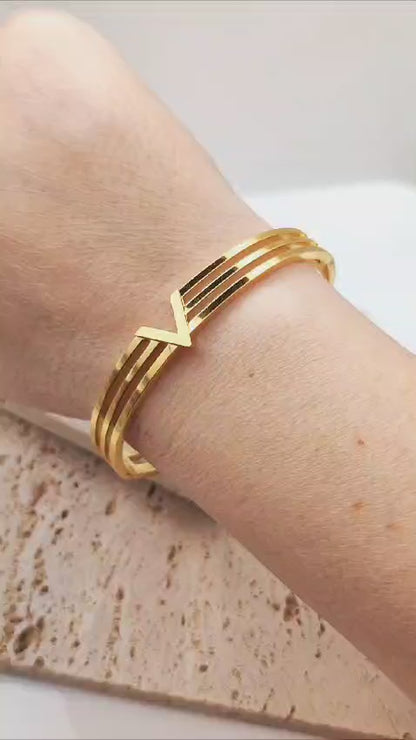 18k gold waterproof stainless steel initial letter V multi line crystal bangle bracelet - Mia Ishaaq