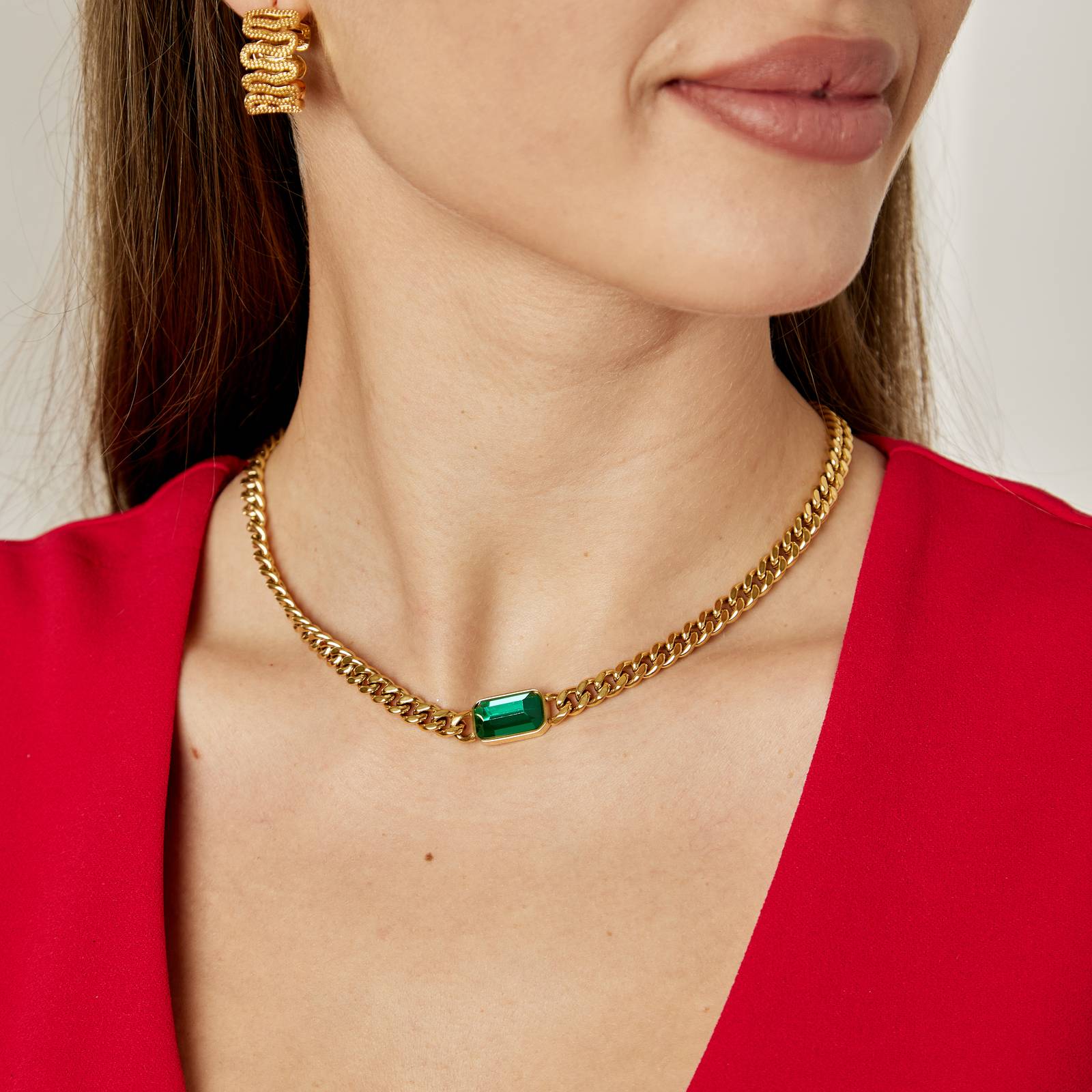 18k gold plated stainless steel vintage green stone choker necklace - Mia Ishaaq